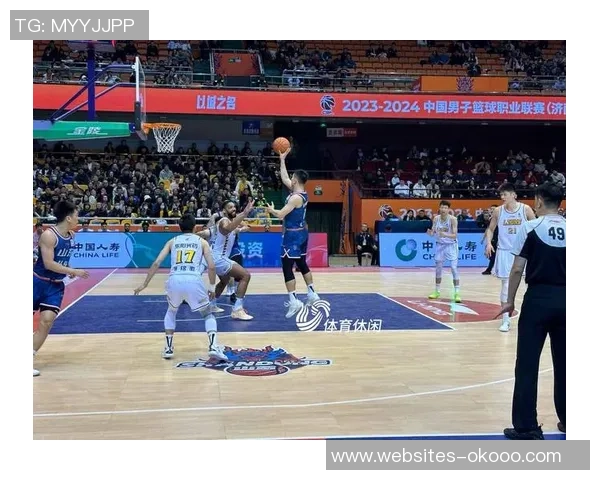 2018年CBA山东队与福建队激战回顾精彩瞬间与赛场亮点分析