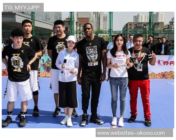 哈德森的传奇旅程探索与启示：从篮球场到人生舞台的多重角色解析